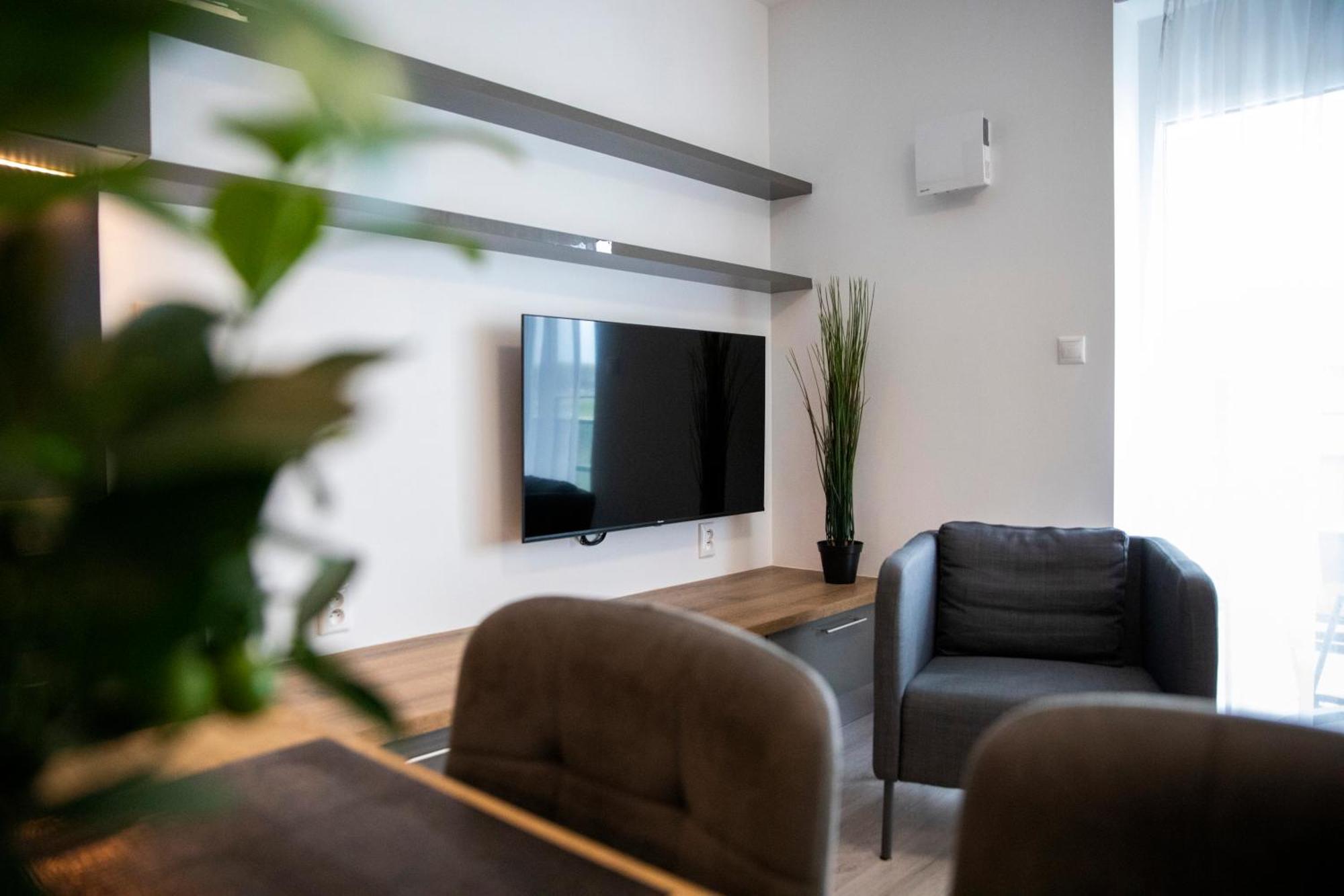 Kinga Apartman Dunajská Streda Exterior foto