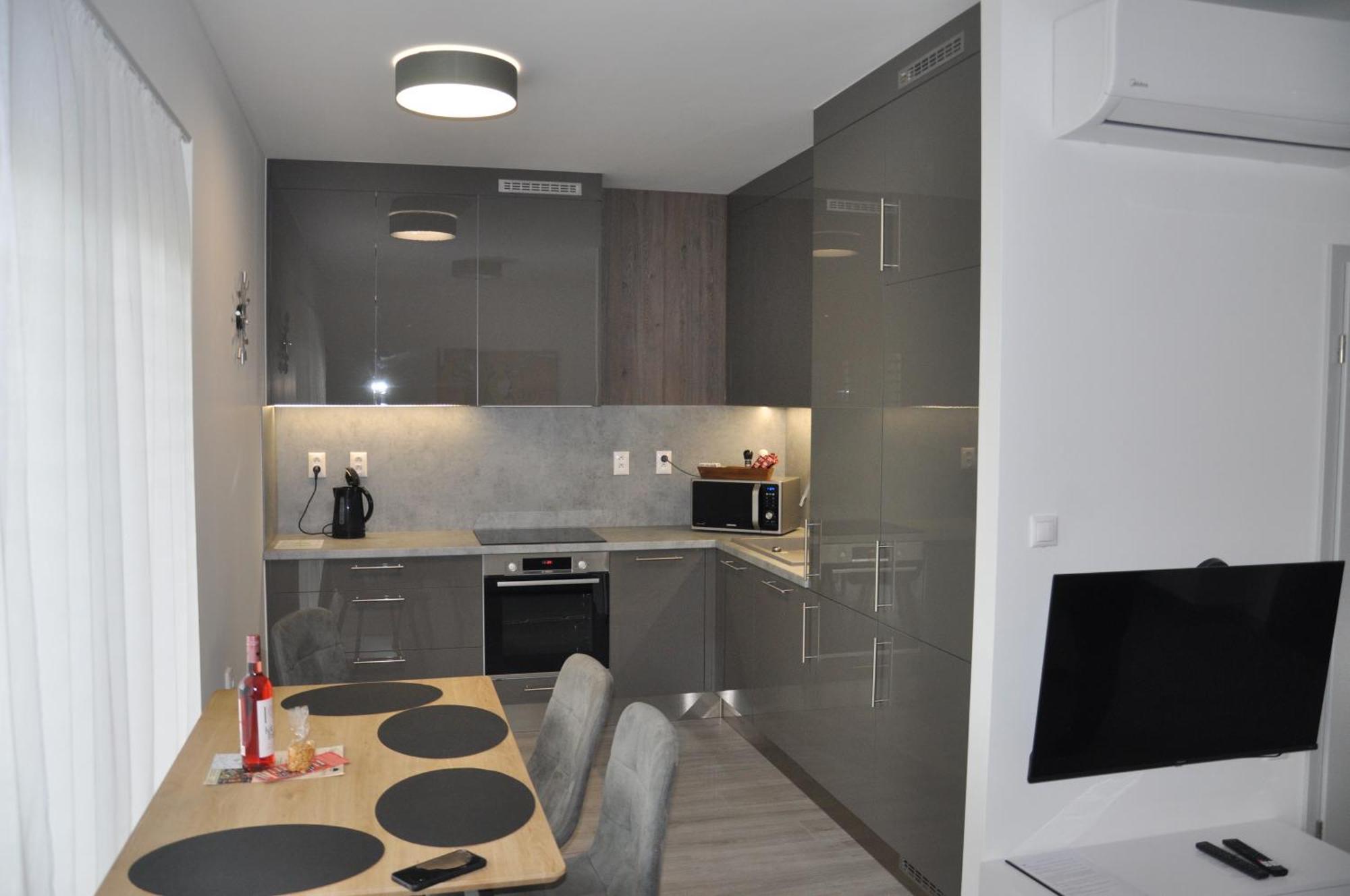 Kinga Apartman Dunajská Streda Exterior foto
